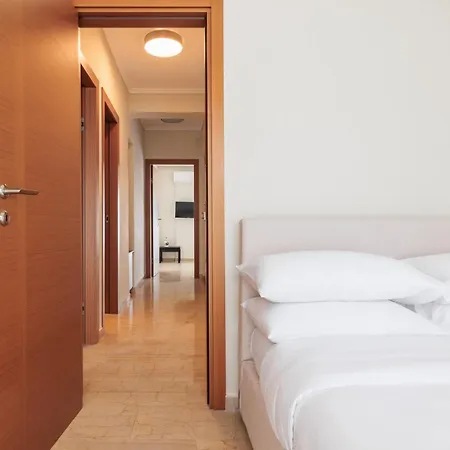 F & B Collection - 2 Bedroom Flat Apartment Thessaloniki